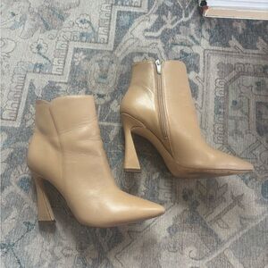 Size 9 Nine West Leather Ankle Boots